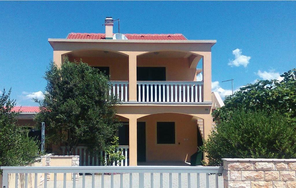 Apartman Dora Povljana Exteriér fotografie